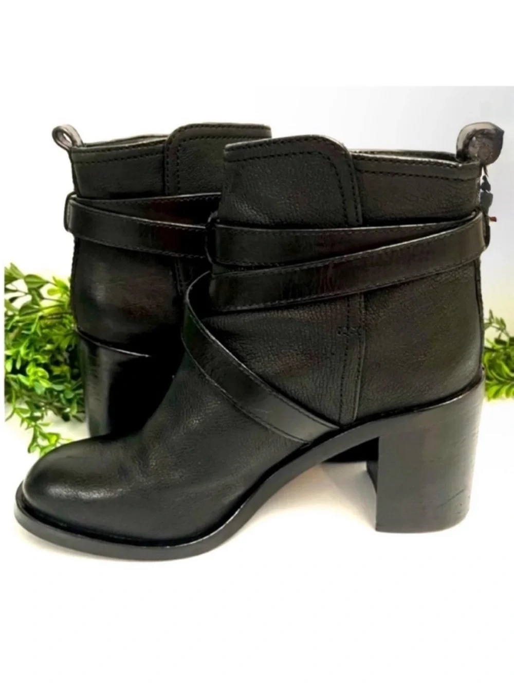 Tory Burch stylish black